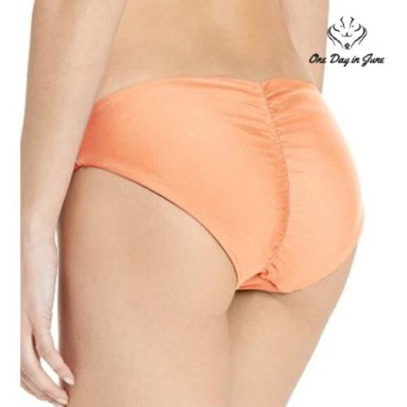 Cyn Luca Reversible Scoop Bikini Bottom Size XL - Picture 2 of 3